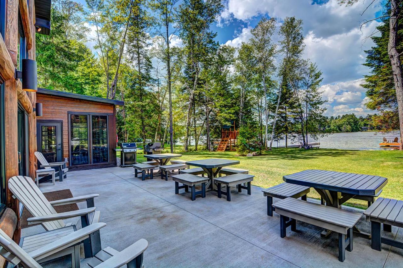 Whispering Pines Lodge: 9 Bedroom Eagle River Luaran gambar